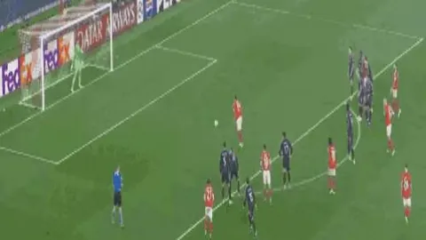 西漢姆今夏力争签下馬奎爾，合约仅余一年